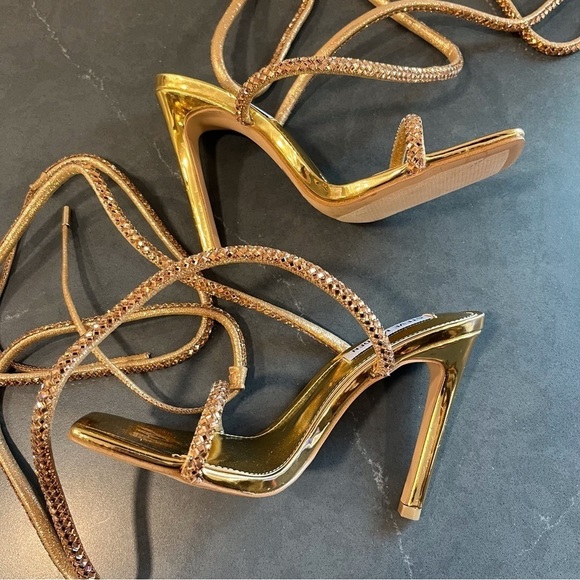 NWT Steve Madden sz 6 Uplift gold metallic heels - Picture 9 of 16